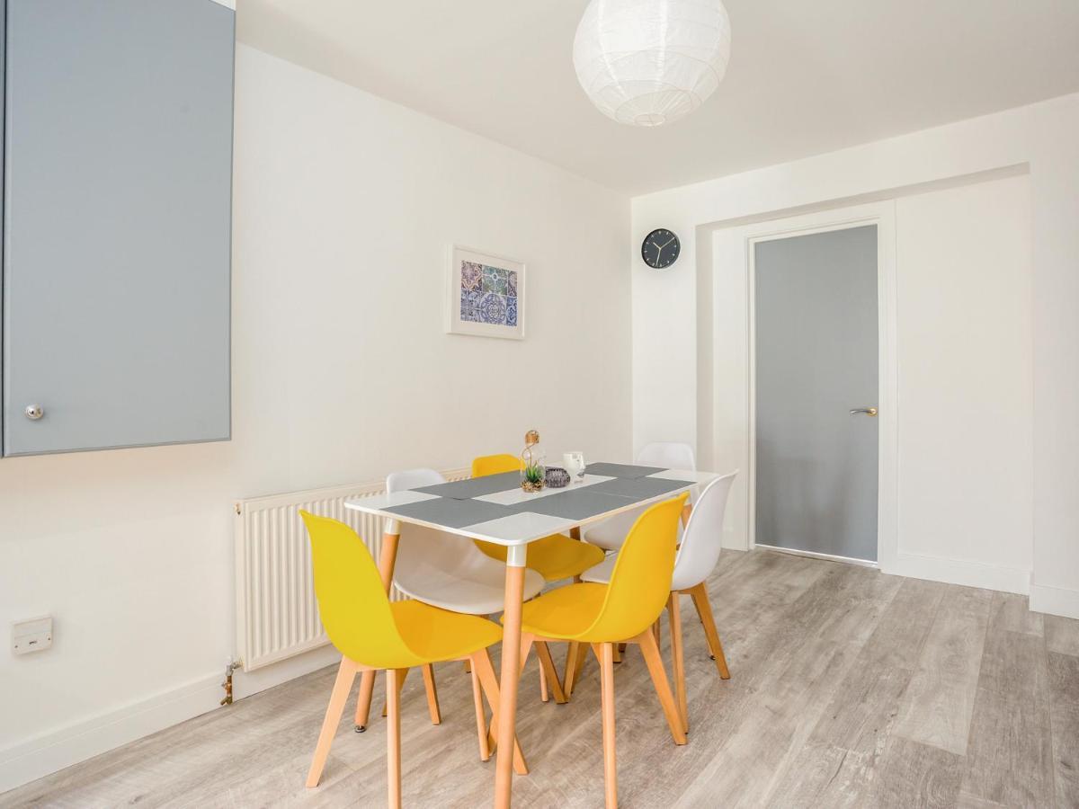 Outstanding 6 Sleeper - Great Location - Legoland Villa Windsor Bagian luar foto
