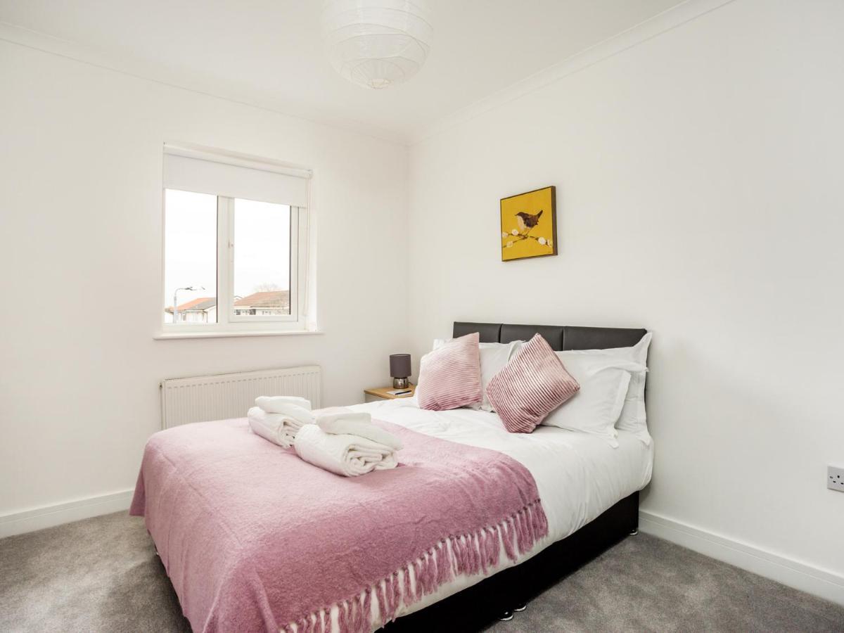 Outstanding 6 Sleeper - Great Location - Legoland Villa Windsor Bagian luar foto